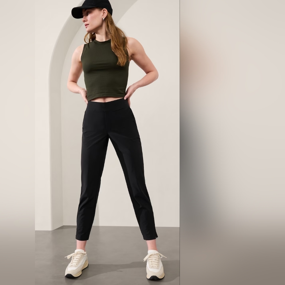 Athleta Brooklyn Ankle Pant 14 Black Mid Rise Featherweight Stretch Travel Work